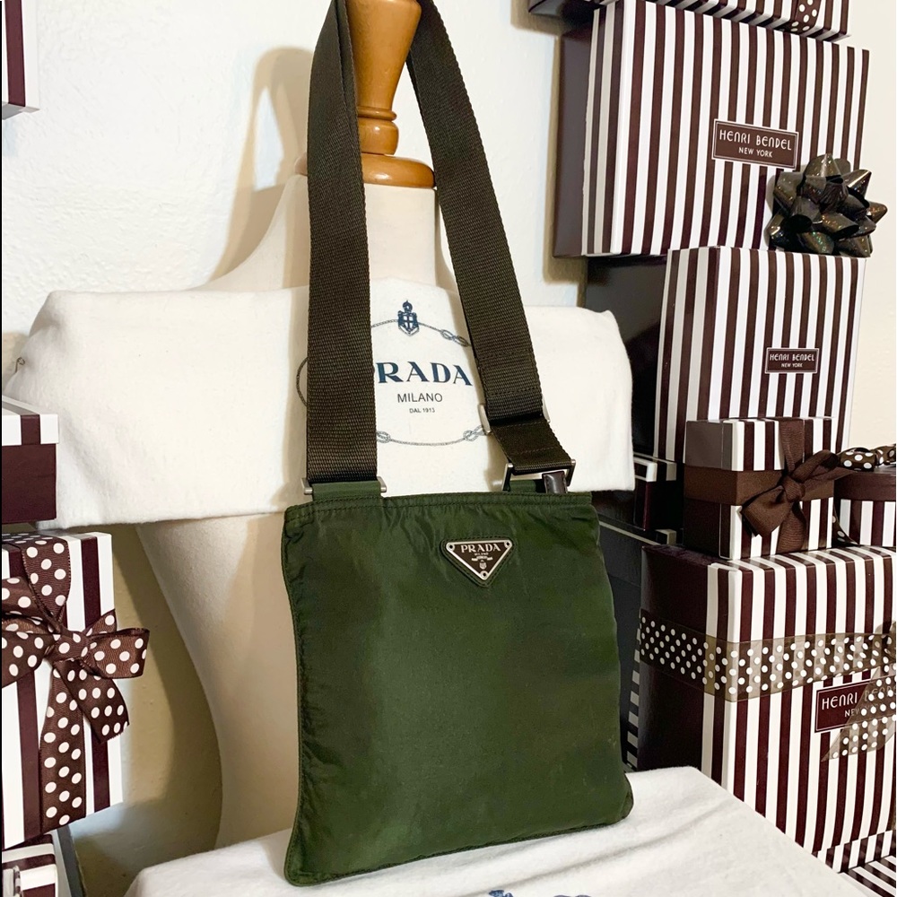 AUTHENTIC⭐️PRADA KHAKI GREEN MINI CROSSBODY BAG!🌟